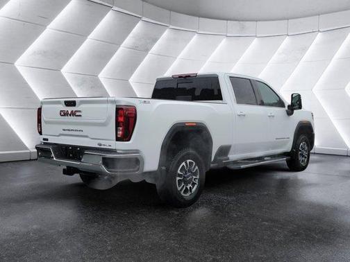 2026 GMC Sierra 2500 SLE