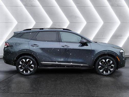 Gravity Gray 2023 Kia Sportage X-Line