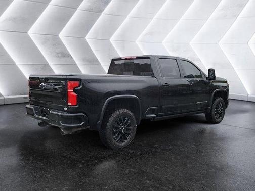 2025 Chevrolet Silverado 2500 High Country