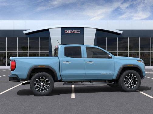 2025 GMC Canyon Denali