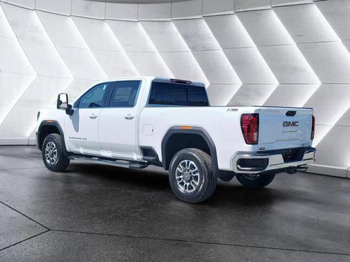 2025 GMC Sierra 3500 SLE