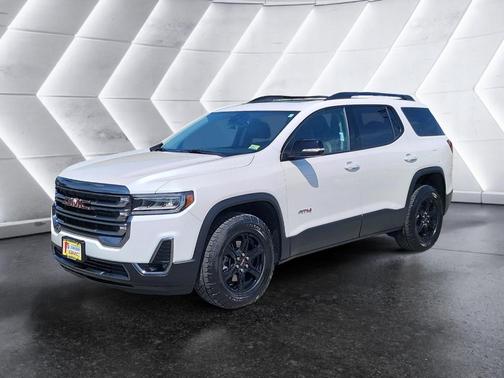 White Frost Tri-Coat 2023 GMC Acadia AT4