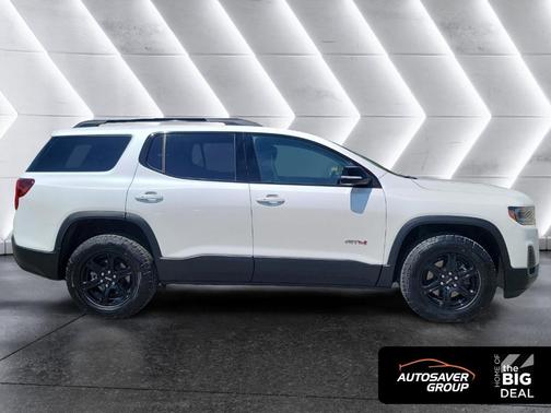 White Frost Tri-Coat 2023 GMC Acadia AT4