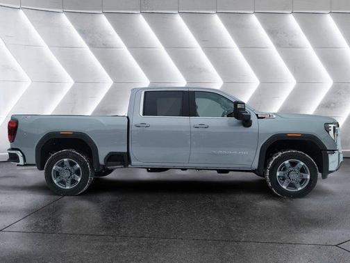 2026 GMC Sierra 2500 SLE