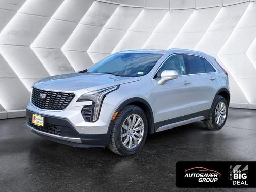 Radiant Silver Metallic 2020 Cadillac XT4 Premium Luxury