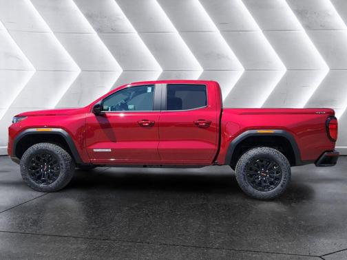 Volcanic Red 2026 GMC Canyon Elevation