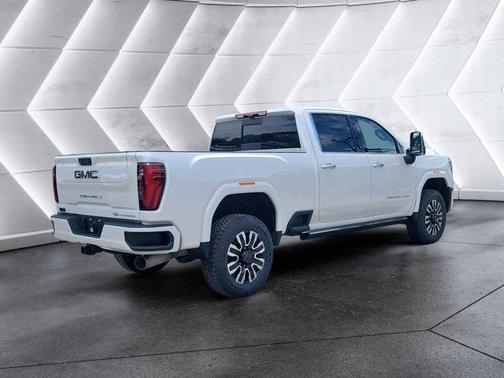 2025 GMC Sierra 3500 Denali Ultimate