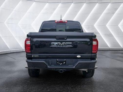 Onyx Black 2026 GMC Canyon Elevation