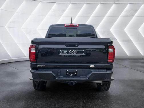 Onyx Black 2026 GMC Canyon Elevation