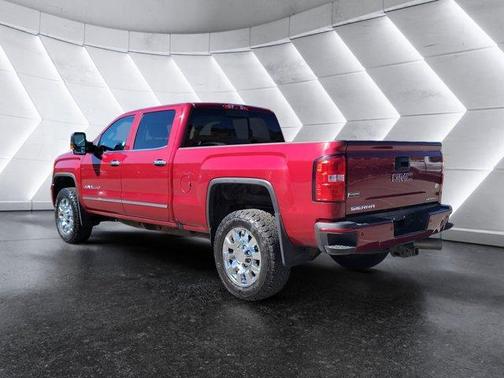 Red Quartz Tintcoat 2019 GMC Sierra 2500 Denali