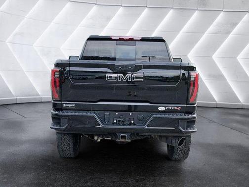 2024 GMC Sierra 3500 AT4