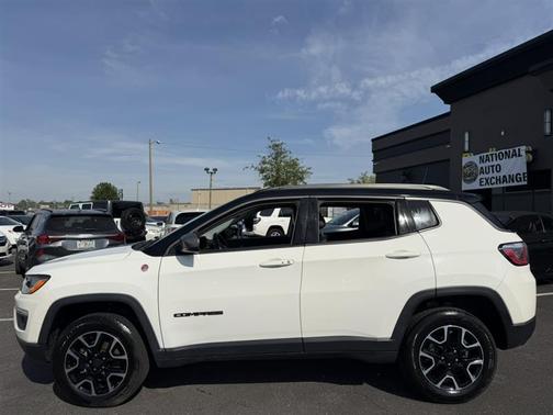 White Clearcoat 2019 Jeep Compass Trailhawk