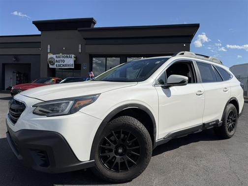 Crystal White Pearl 2020 Subaru Outback Premium