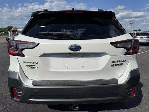 Crystal White Pearl 2020 Subaru Outback Premium