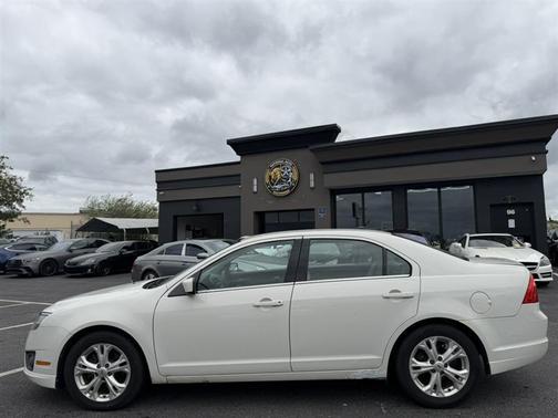 2012 Ford Fusion SE