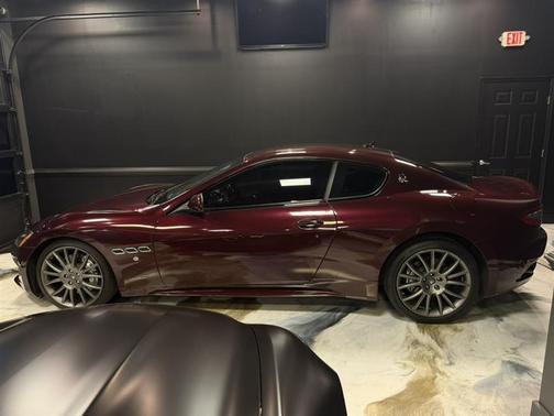 Maroon 2015 Maserati GranTurismo Sport