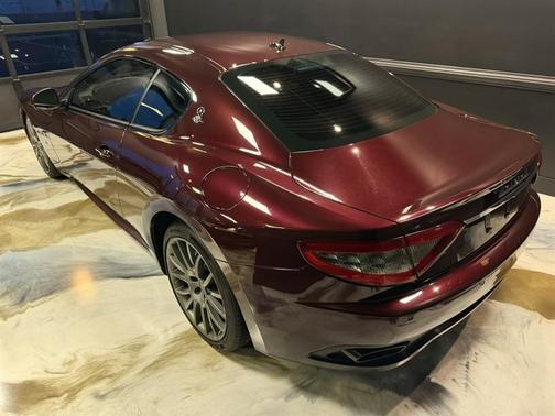 Maroon 2015 Maserati GranTurismo Sport