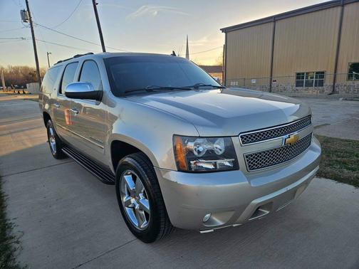 2013 Chevrolet Suburban 1500 LTZ