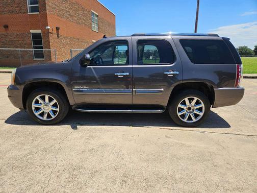 2011 GMC Yukon Denali