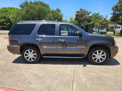 2011 GMC Yukon Denali