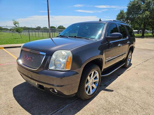 2011 GMC Yukon Denali
