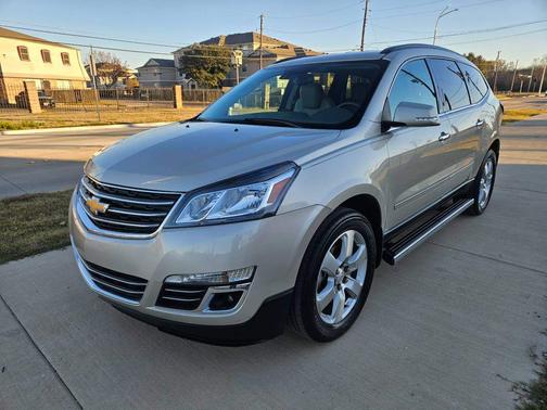 2017 Chevrolet Traverse Premier