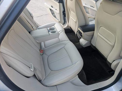 2016 Lincoln MKZ Black Label