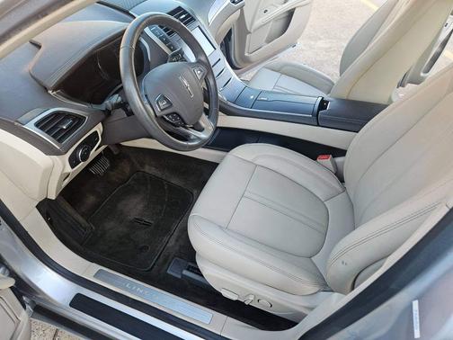 2016 Lincoln MKZ Black Label