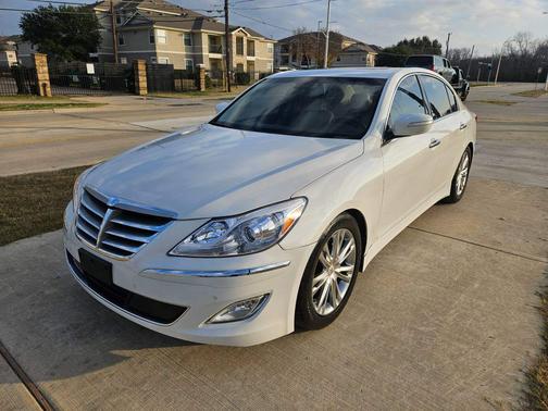 2012 Hyundai Genesis 3.8
