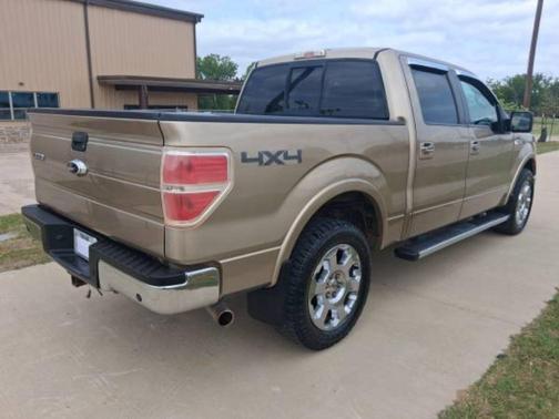 GOLD 2011 Ford F-150 Platinum