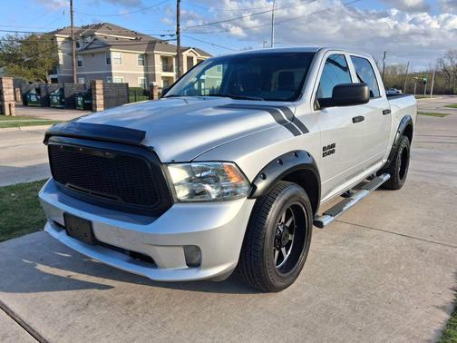 2013 RAM 1500 ST