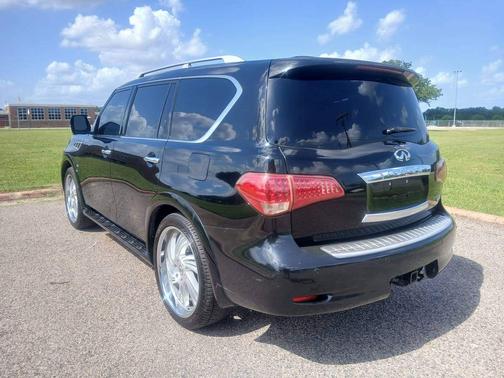 2014 INFINITI QX80 Base