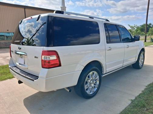 White Platinum Metallic Tri-Coat 2013 Ford Expedition EL Limited