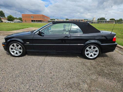 2002 BMW 325 Ci