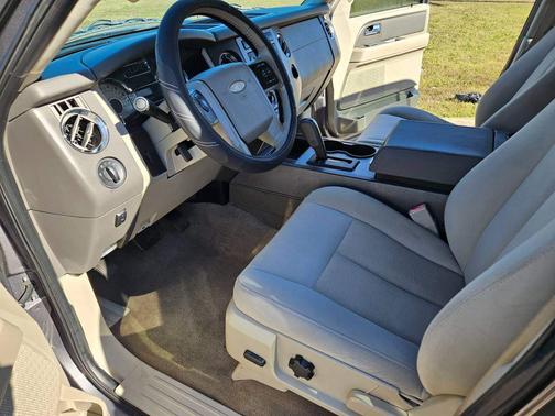 2012 Ford Expedition EL XLT