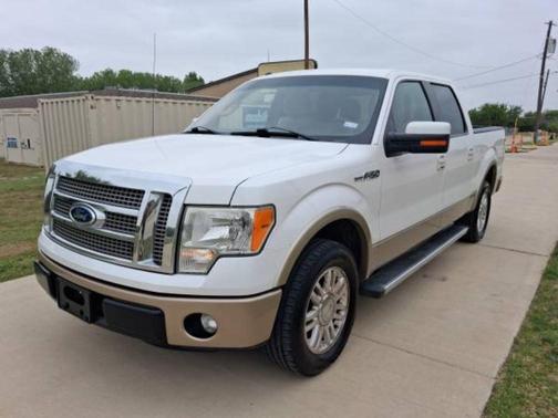 white 2011 Ford F-150 Lariat