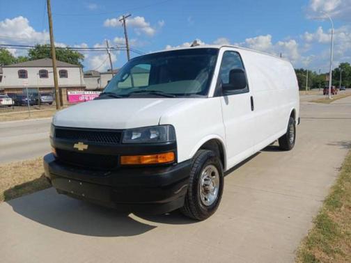 Summit White 2020 Chevrolet Express 2500 LT