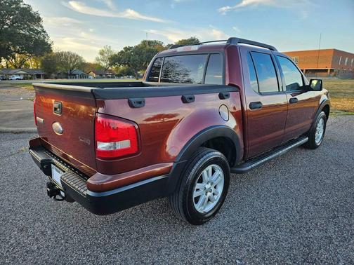 2010 Ford Explorer Sport Trac XLT