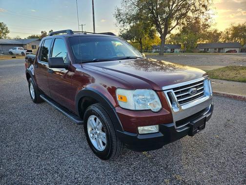 2010 Ford Explorer Sport Trac XLT