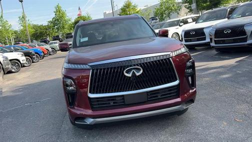 2025 INFINITI QX80 Luxe