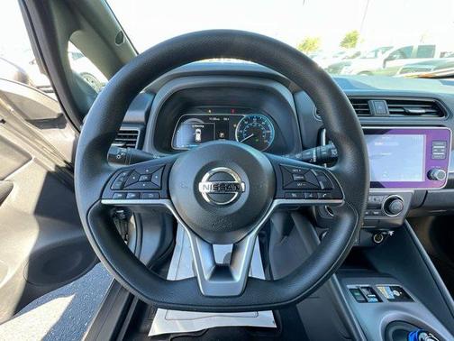 2022 Nissan Leaf S 40 kWh