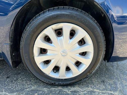 2012 Nissan Versa 1.6 S