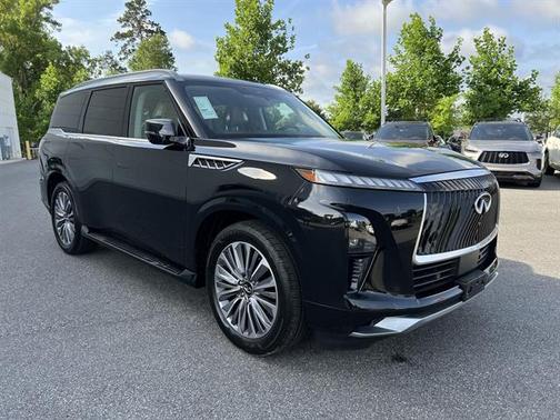 2025 INFINITI QX80 SENSORY AWD