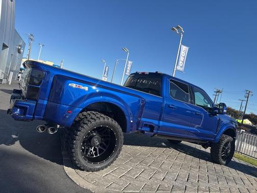 2026 Ford F-450 Platinum