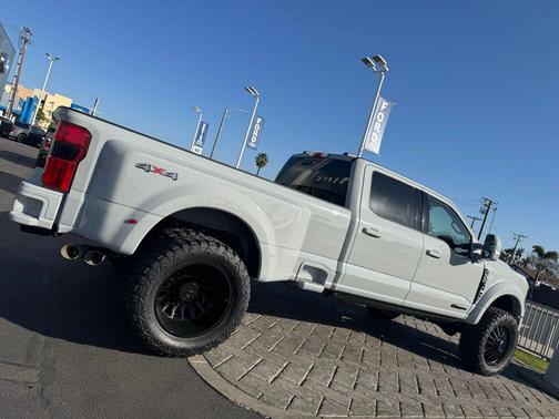 2026 Ford F-450 Lariat