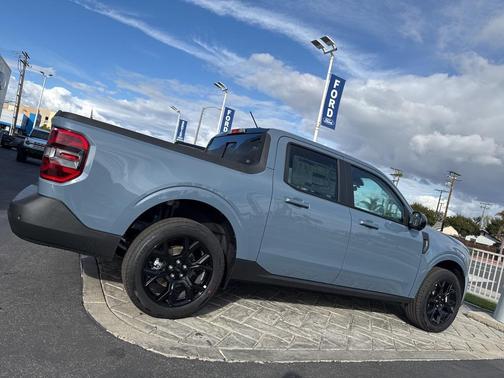 2025 Ford Maverick Lariat