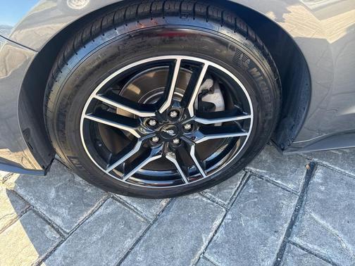 2021 Ford Mustang EcoBoost Premium