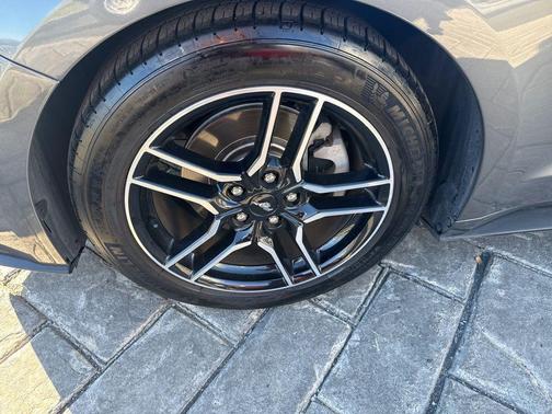 2021 Ford Mustang EcoBoost Premium