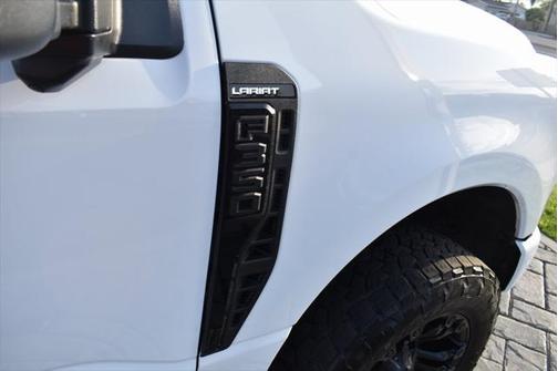 2023 Ford F-350 Lariat