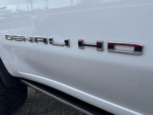 2024 GMC Sierra 2500 Denali